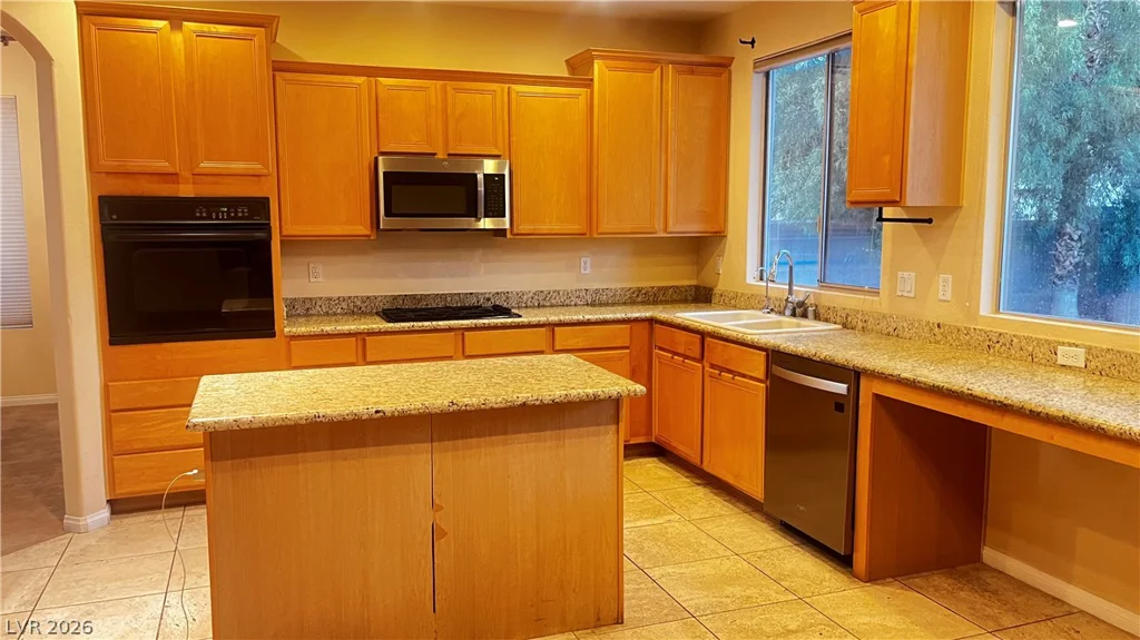 10852 Montasola, Las Vegas, NV 89141