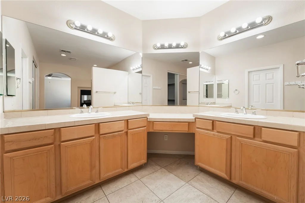 10852 Montasola, Las Vegas, NV 89141