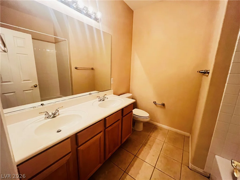 10852 Montasola, Las Vegas, NV 89141