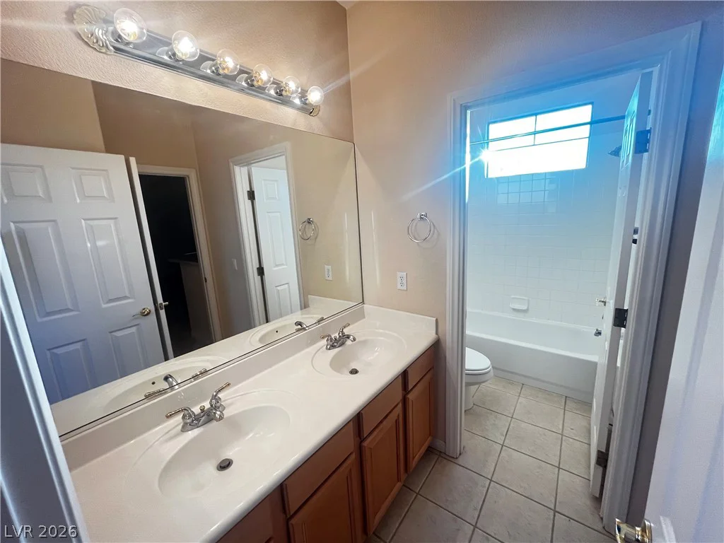 10852 Montasola, Las Vegas, NV 89141