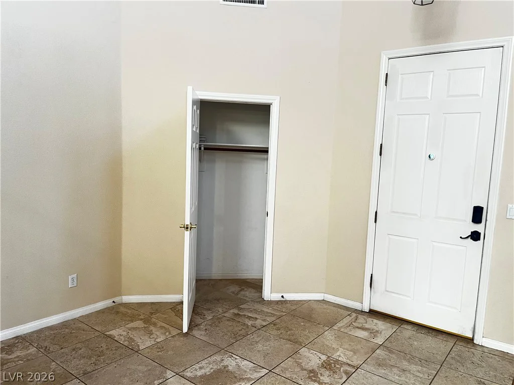 10852 Montasola, Las Vegas, NV 89141