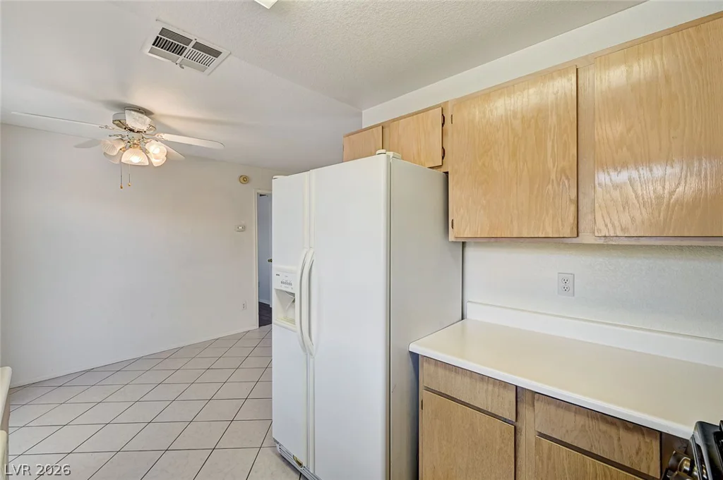 694 Anne, Henderson, NV 89015