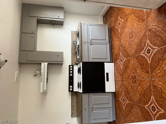 610 11th, Las Vegas, NV 89101