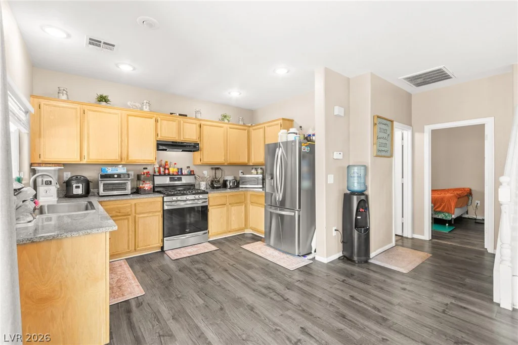 2305 Cockatoo, North Las Vegas, NV 89084