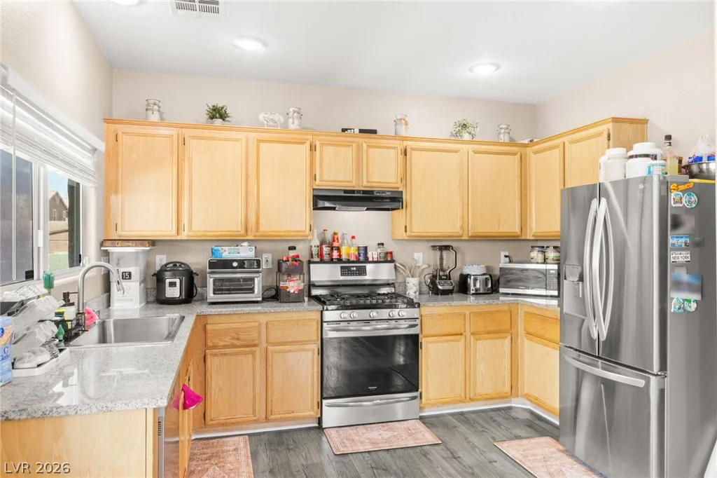2305 Cockatoo, North Las Vegas, NV 89084