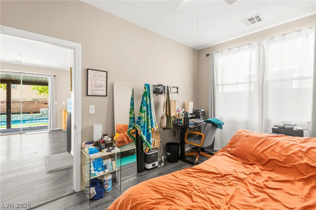 2305 Cockatoo, North Las Vegas, NV 89084