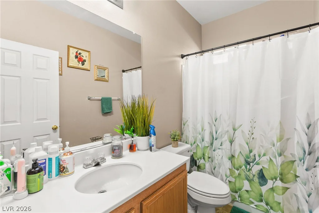 2305 Cockatoo, North Las Vegas, NV 89084