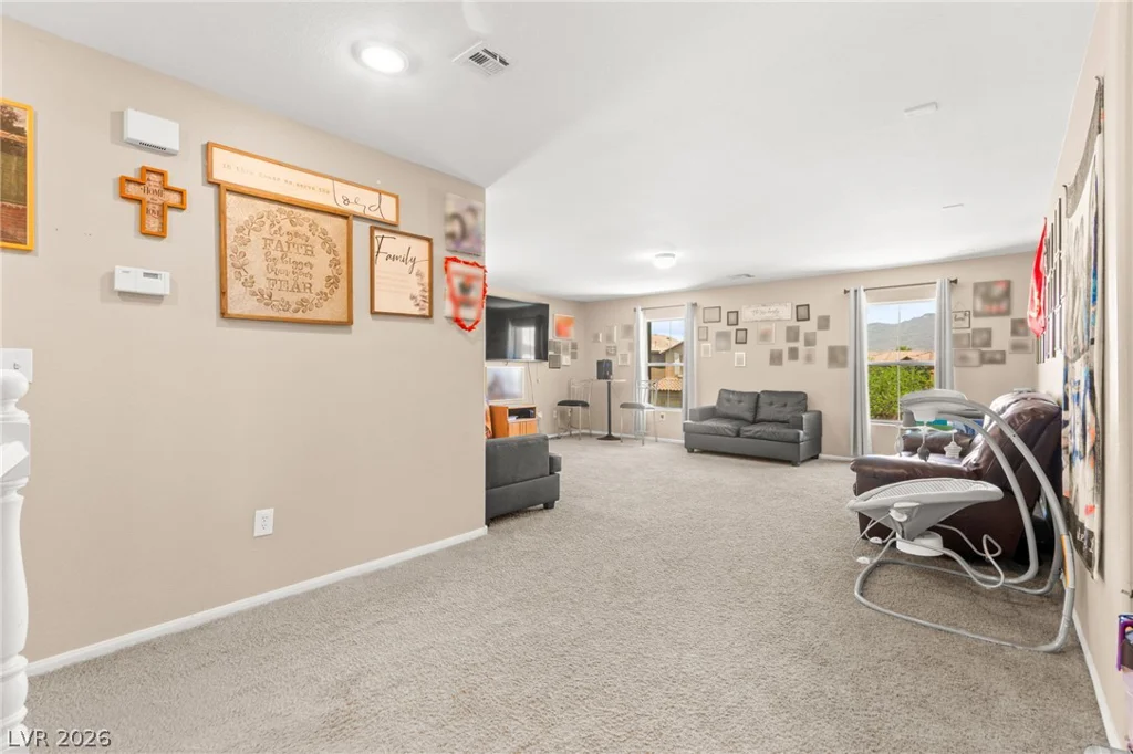 2305 Cockatoo, North Las Vegas, NV 89084