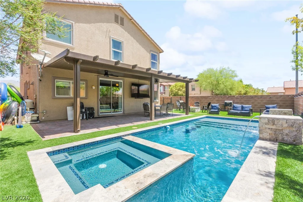 2305 Cockatoo, North Las Vegas, NV 89084