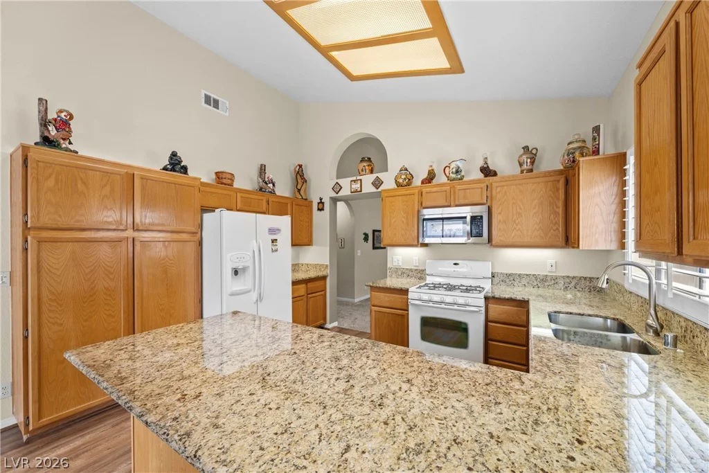 1208 Meridian Bay, Las Vegas, NV 89128