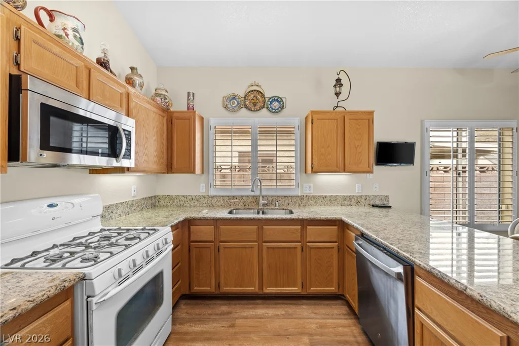1208 Meridian Bay, Las Vegas, NV 89128