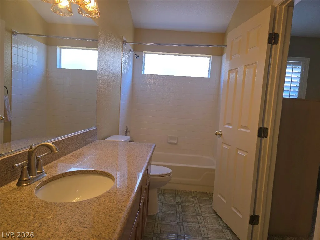 1208 Meridian Bay, Las Vegas, NV 89128