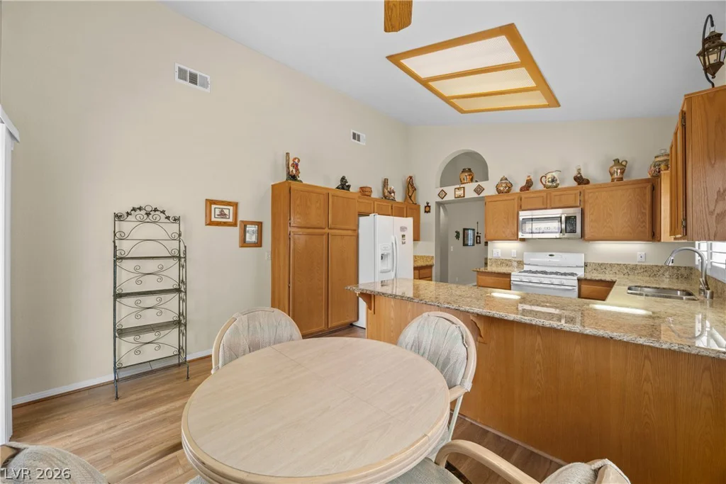 1208 Meridian Bay, Las Vegas, NV 89128