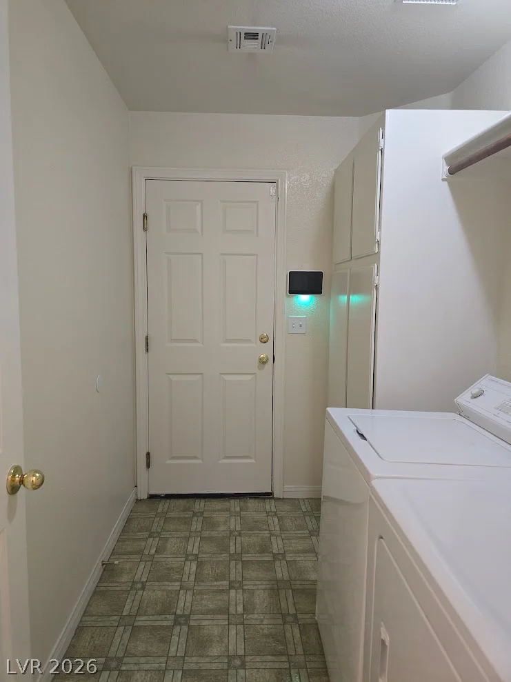 1208 Meridian Bay, Las Vegas, NV 89128