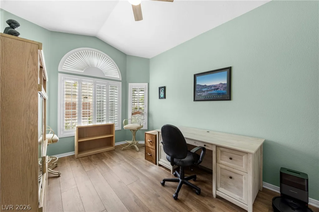 1208 Meridian Bay, Las Vegas, NV 89128