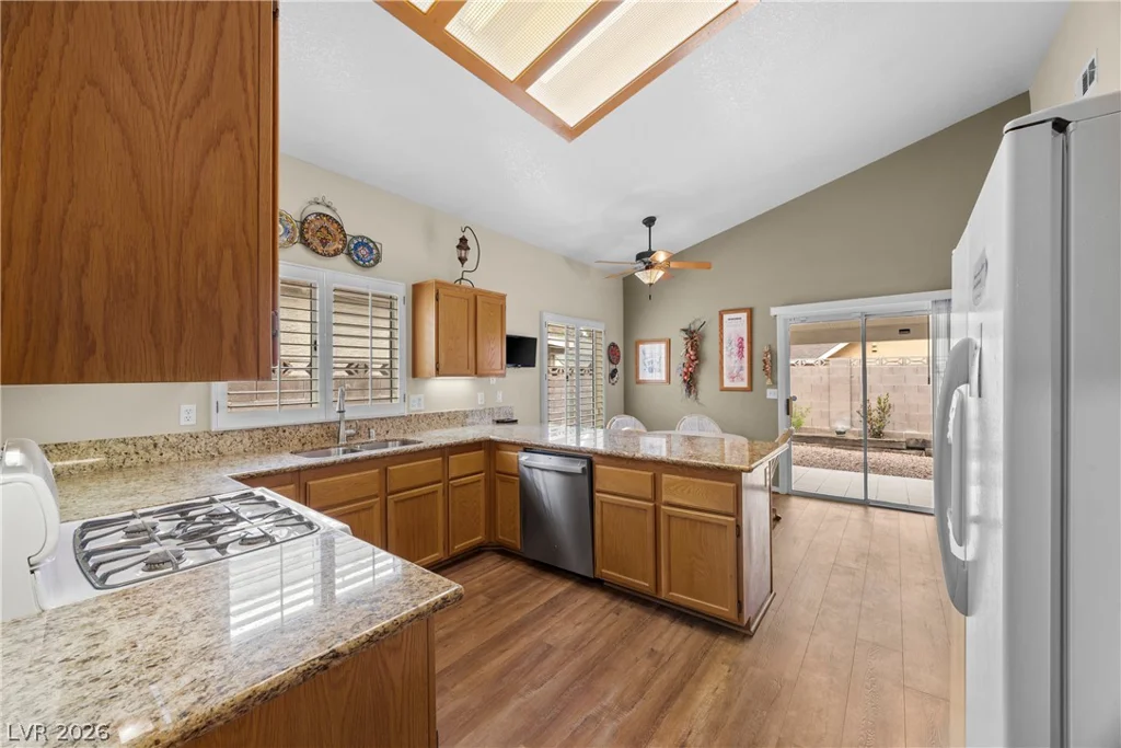 1208 Meridian Bay, Las Vegas, NV 89128