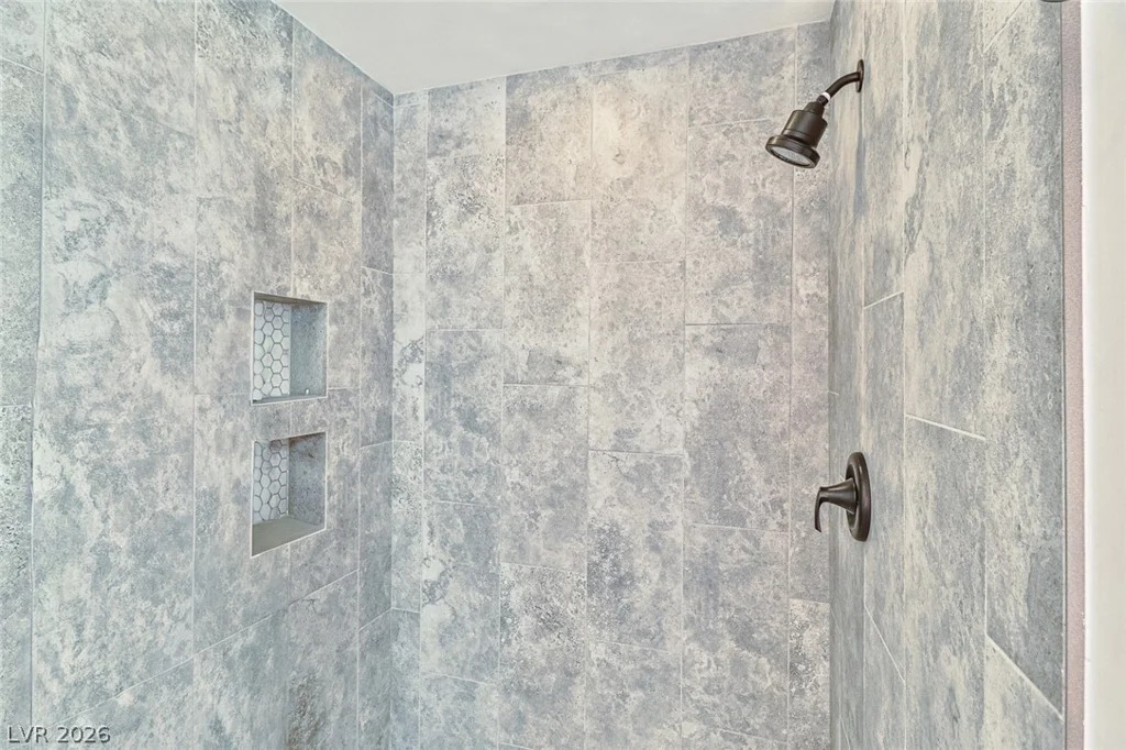 1605 Bryn Mawr, Las Vegas, NV 89102