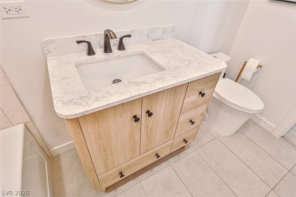 1605 Bryn Mawr, Las Vegas, NV 89102