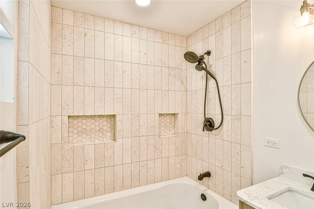 1605 Bryn Mawr, Las Vegas, NV 89102