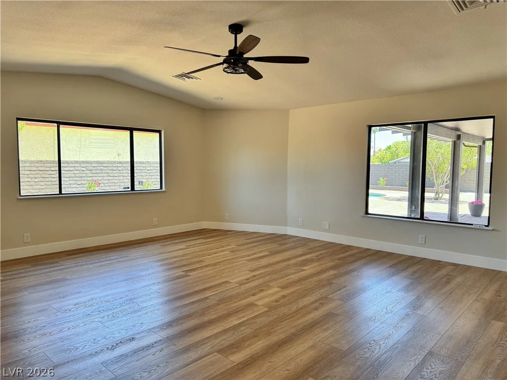 3360 Paso Andres, Las Vegas, NV 89146