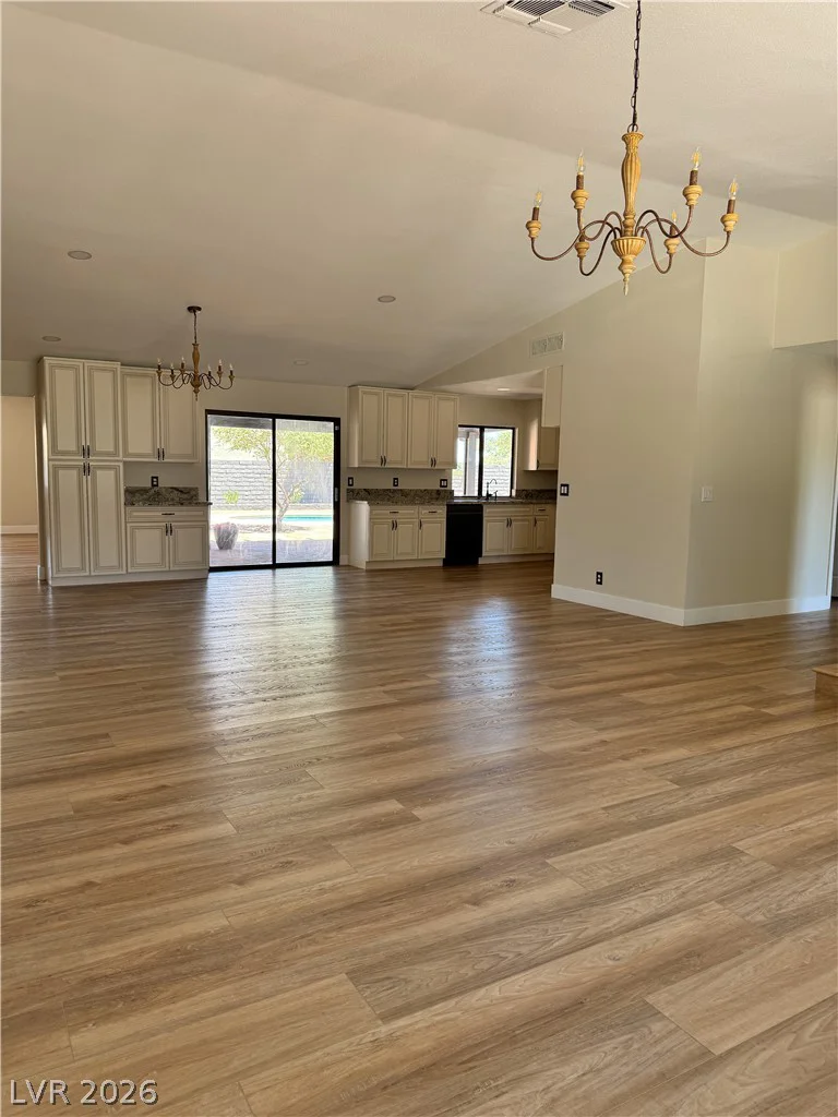3360 Paso Andres, Las Vegas, NV 89146