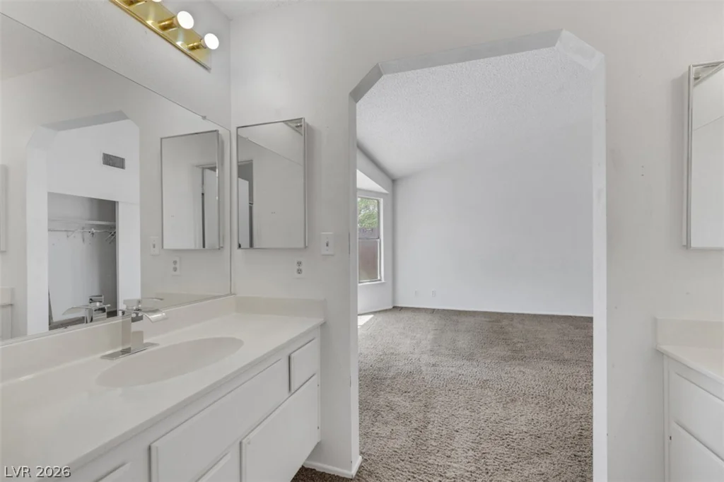 1707 Foxglove, Las Vegas, NV 89142