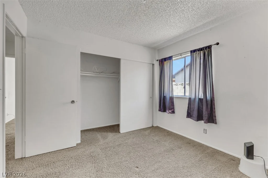 1707 Foxglove, Las Vegas, NV 89142