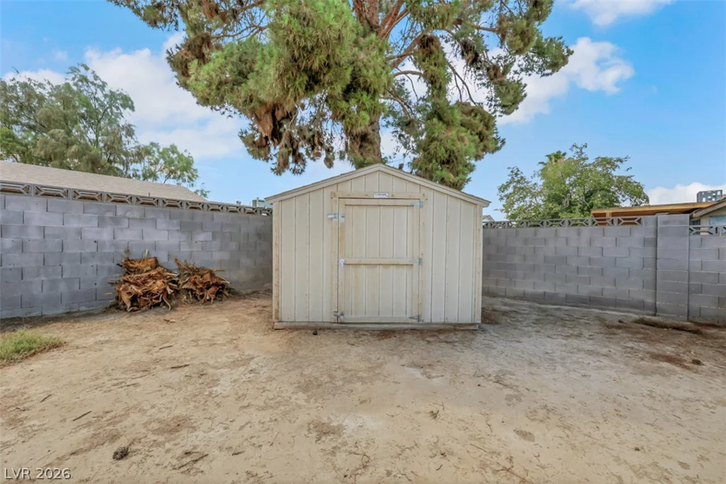 1707 Foxglove, Las Vegas, NV 89142