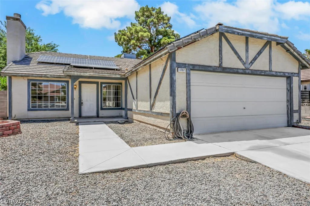 1707 Foxglove, Las Vegas, NV 89142