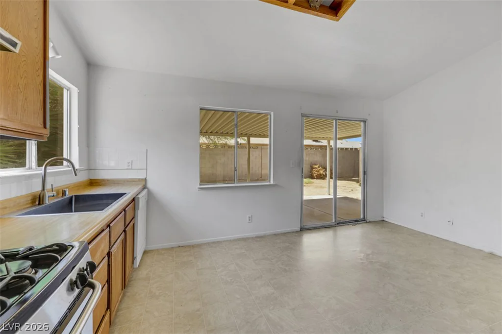 1707 Foxglove, Las Vegas, NV 89142
