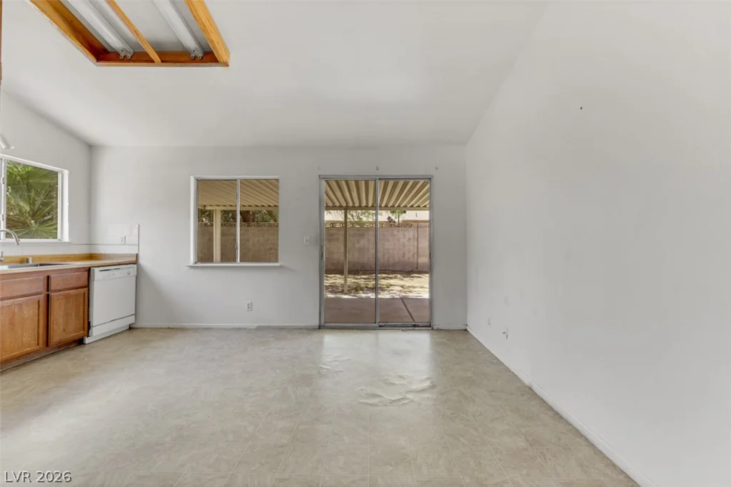 1707 Foxglove, Las Vegas, NV 89142