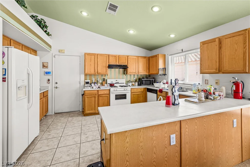 7857 Delhi, Las Vegas, NV 89129