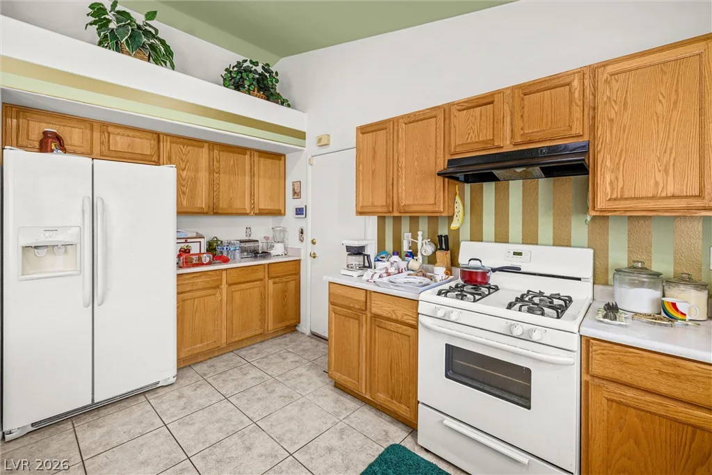 7857 Delhi, Las Vegas, NV 89129