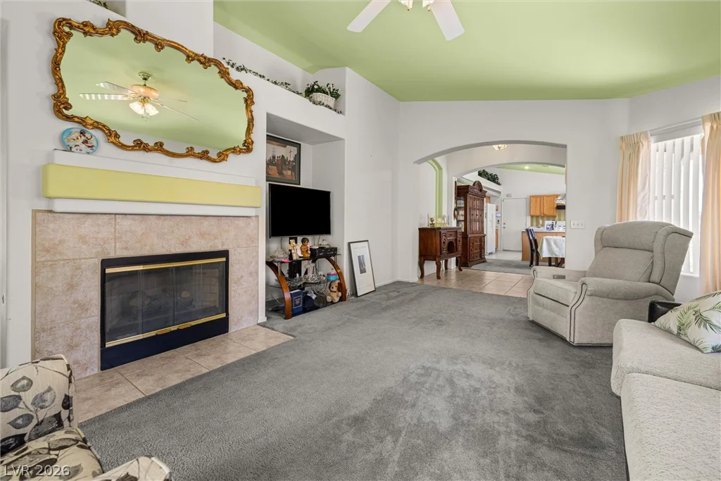 7857 Delhi, Las Vegas, NV 89129