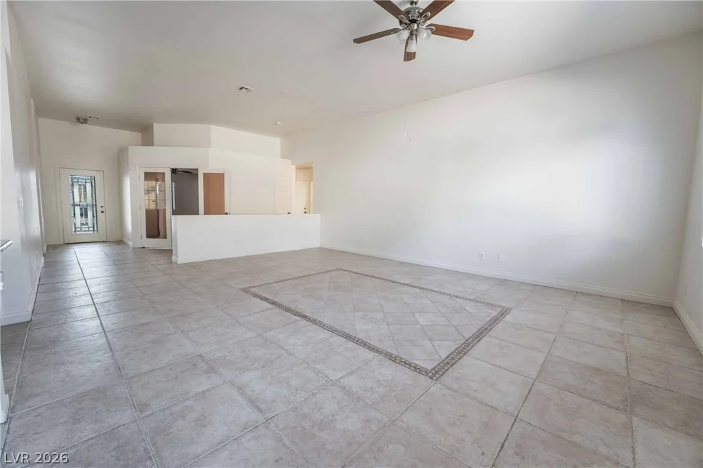 3317 Spinet, North Las Vegas, NV 89032