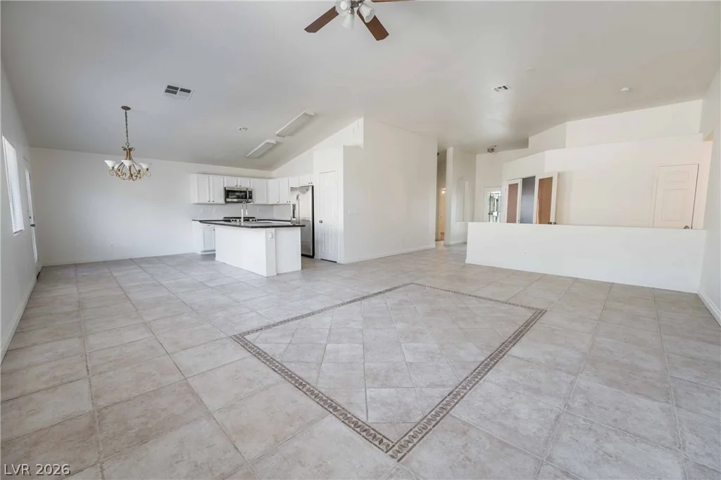 3317 Spinet, North Las Vegas, NV 89032