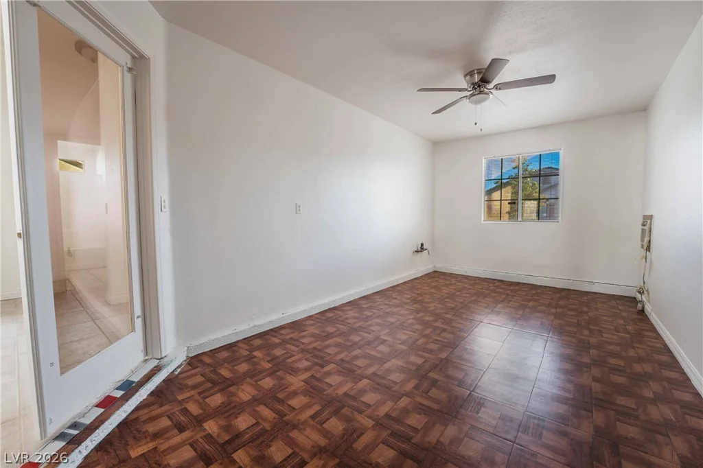 3317 Spinet, North Las Vegas, NV 89032
