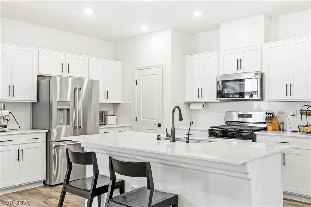 9170 Nostrand, Las Vegas, NV 89148