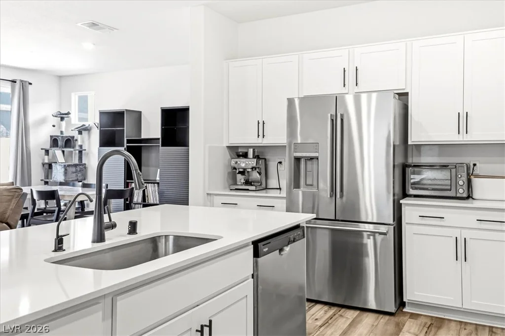 9170 Nostrand, Las Vegas, NV 89148