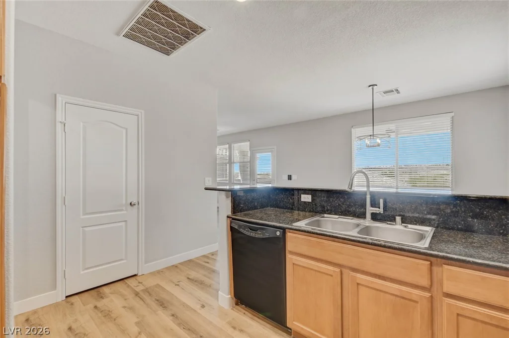 2824 KINKNOCKIE, Henderson, NV 89044