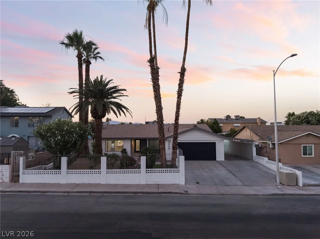 2550 Vegas Valley, Las Vegas, NV 89121