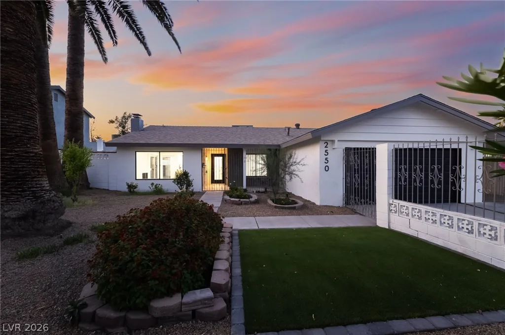 2550 Vegas Valley, Las Vegas, NV 89121