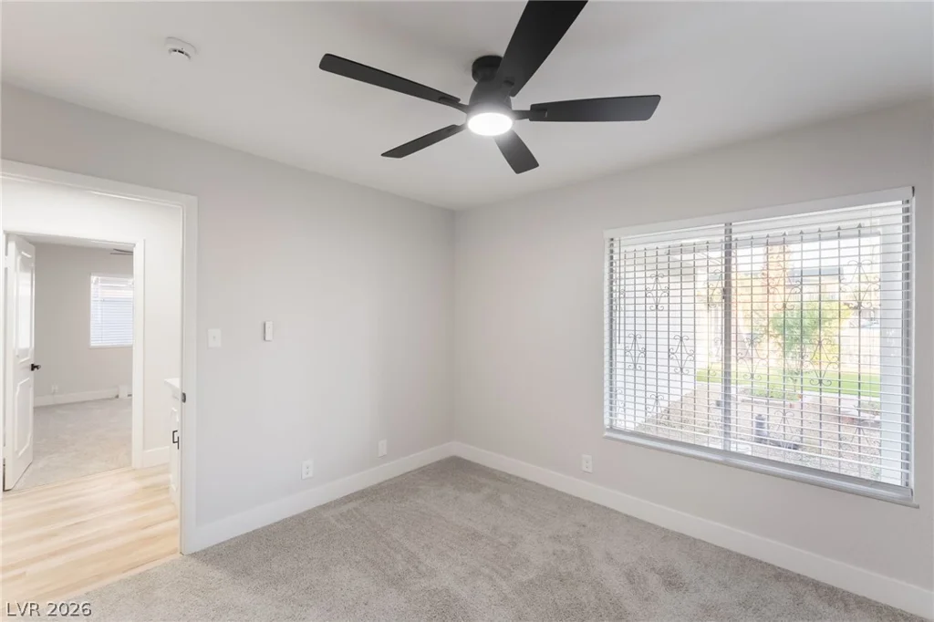 2550 Vegas Valley, Las Vegas, NV 89121