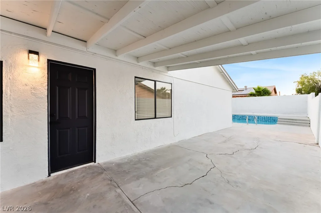 2550 Vegas Valley, Las Vegas, NV 89121