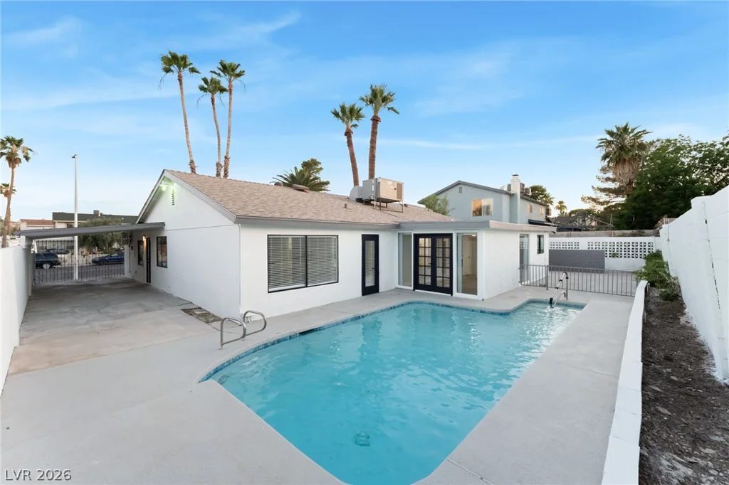 2550 Vegas Valley, Las Vegas, NV 89121