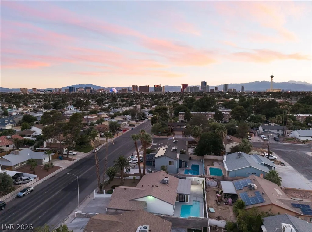 2550 Vegas Valley, Las Vegas, NV 89121