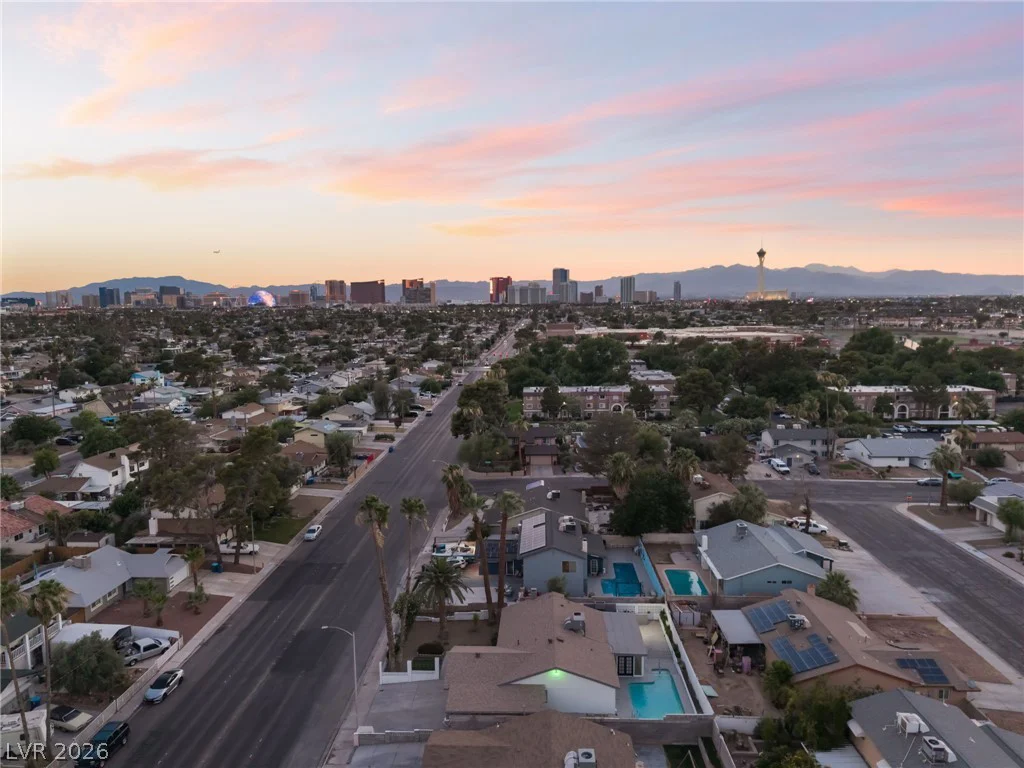 2550 Vegas Valley, Las Vegas, NV 89121