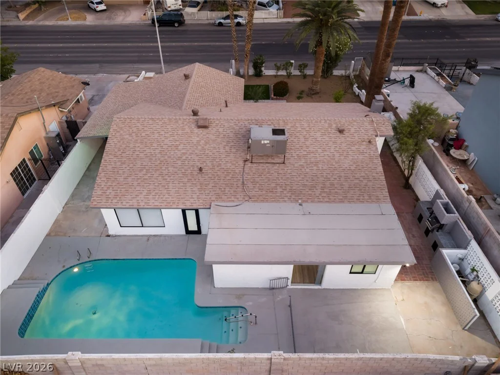 2550 Vegas Valley, Las Vegas, NV 89121