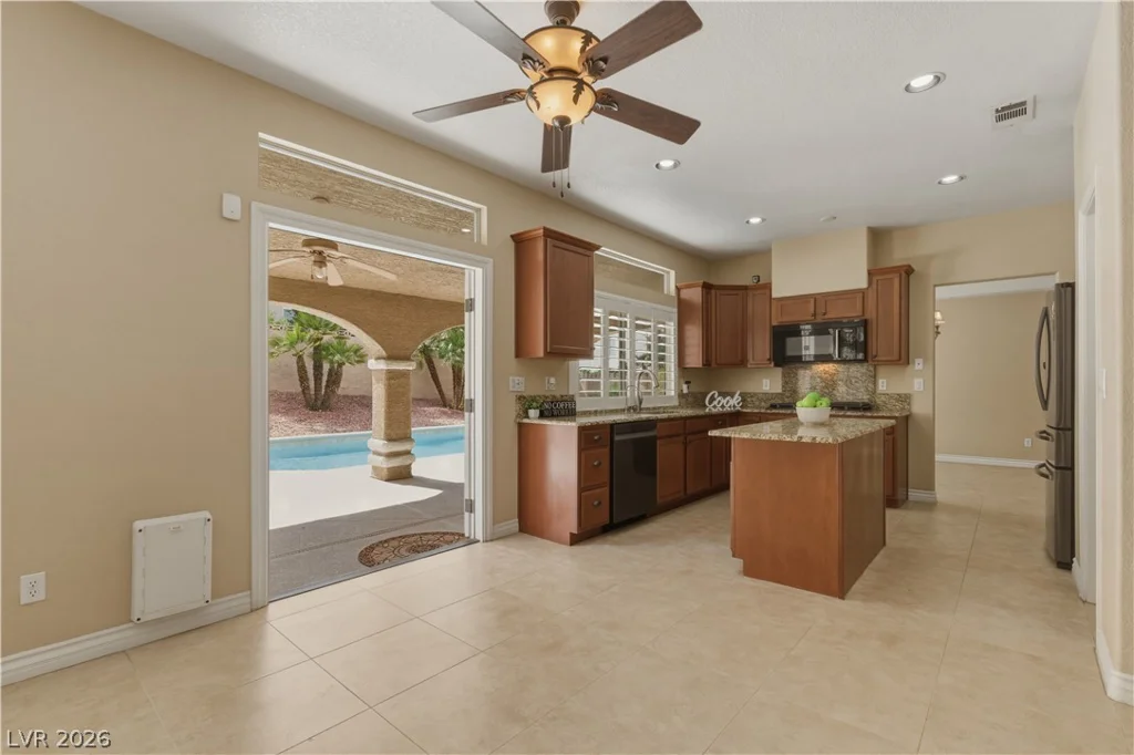 29 Olive Tree, Henderson, NV 89074