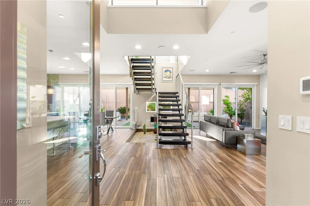 229 Glen Lee, Henderson, NV 89012